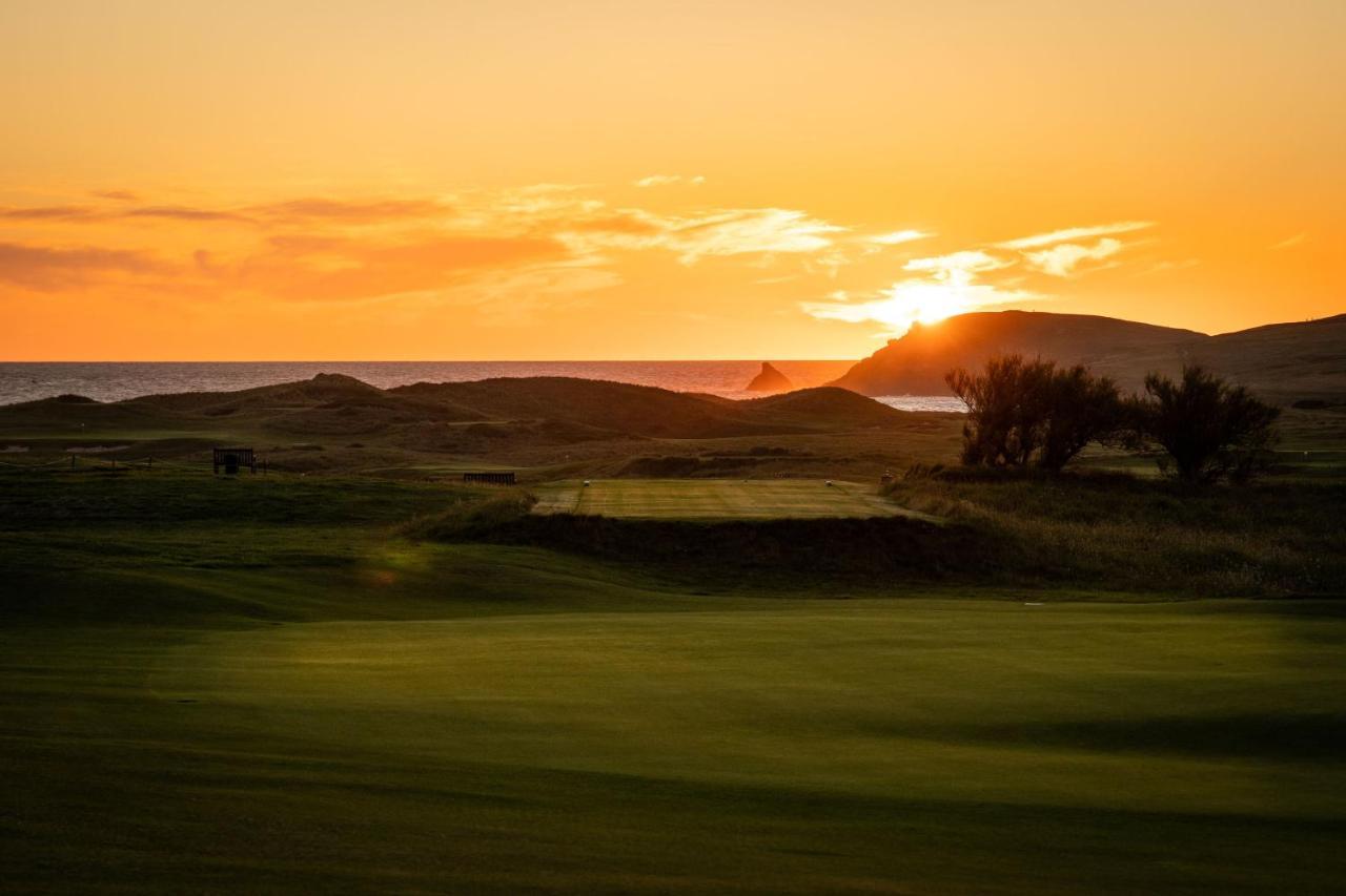 Trevose Golf And Country Club Hotel Padstow Exterior photo